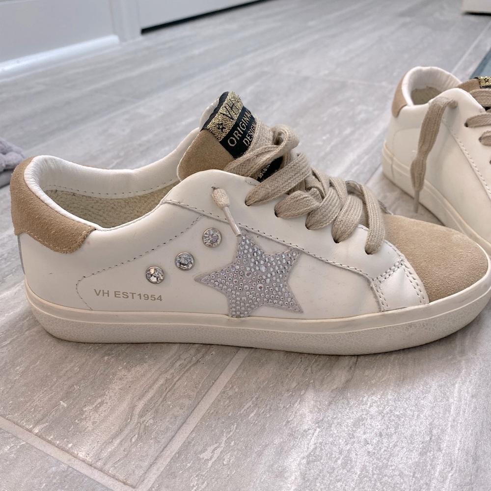 Vintage Havana 5.5 low top sneakers